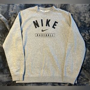 Nike baseball sweatshirt size L for men